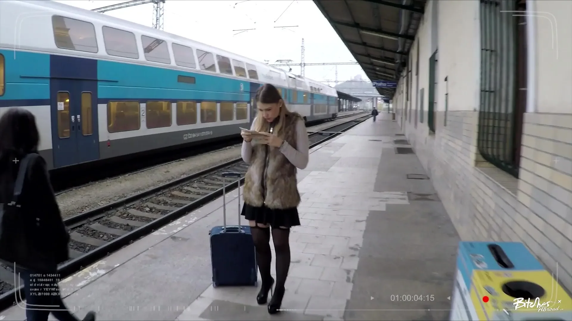 Travelling Russian teen Selvaggia eats cum
