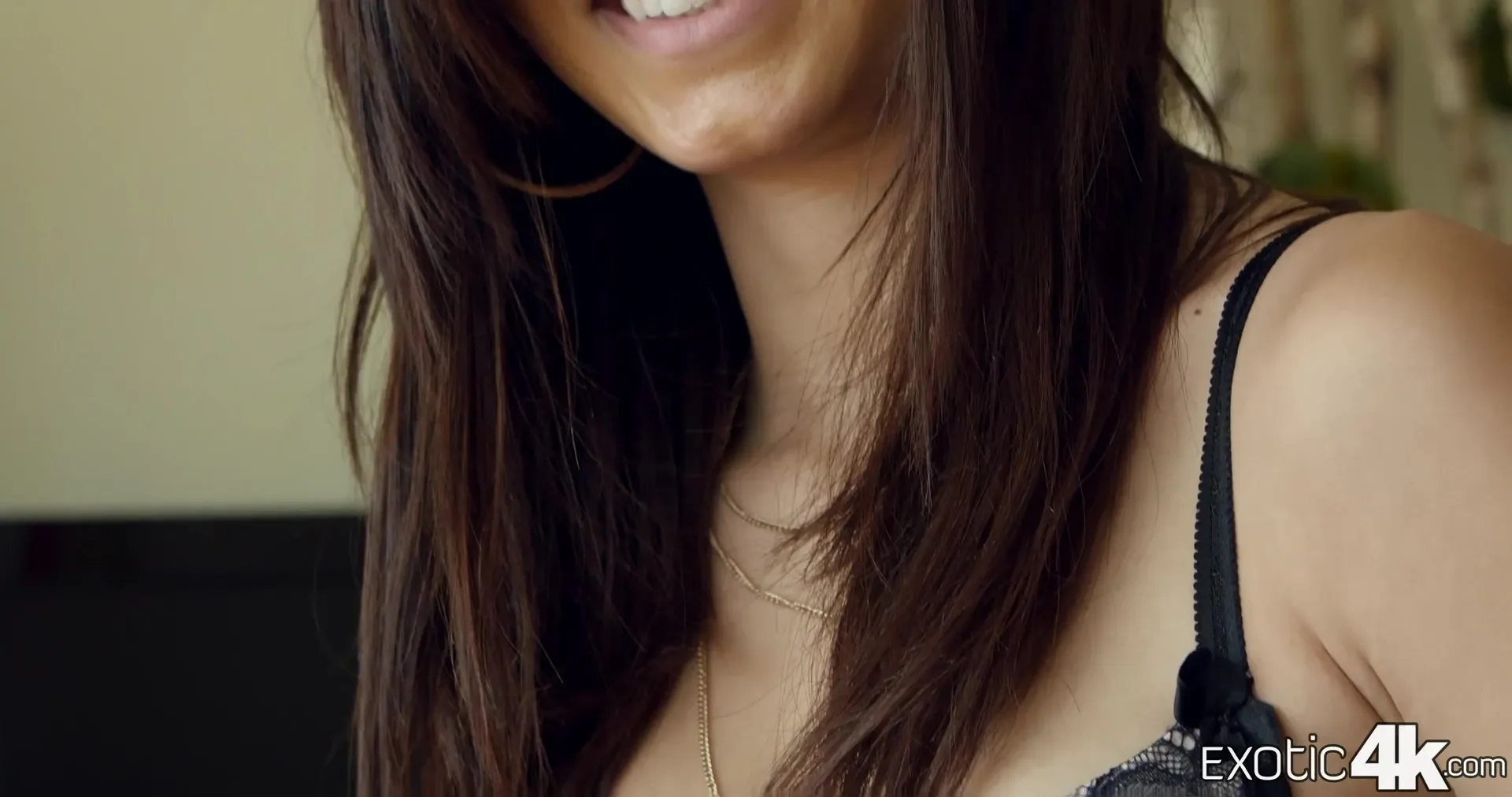 Smiley princess believes she is hotter than yours