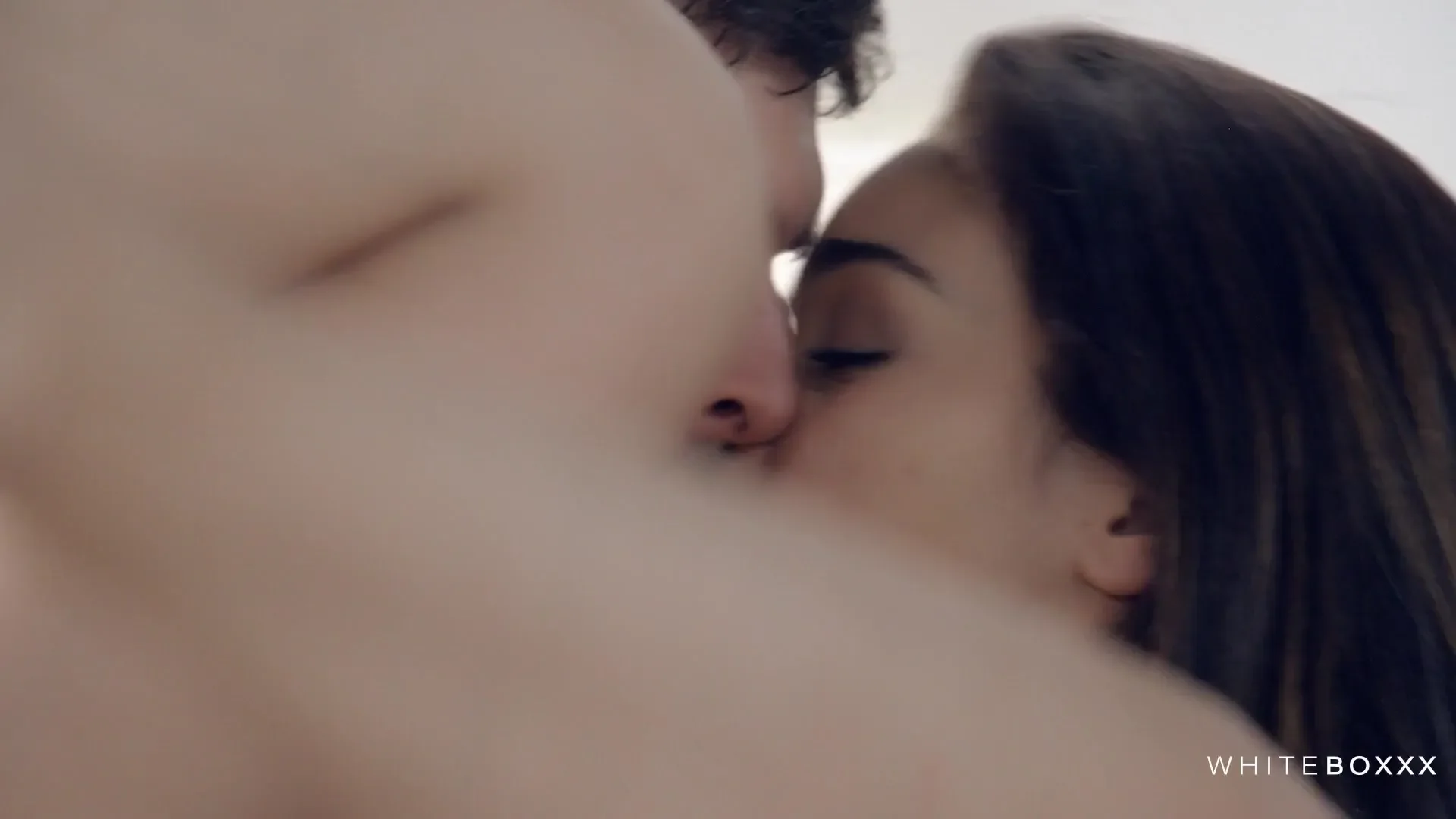 Wake me up with LOVE