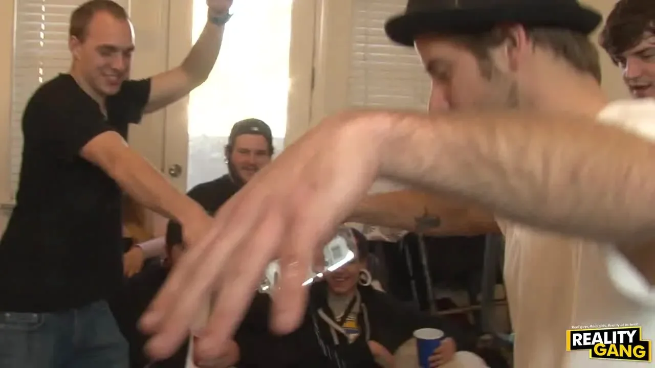 Fucking and sharing group facial cumshots