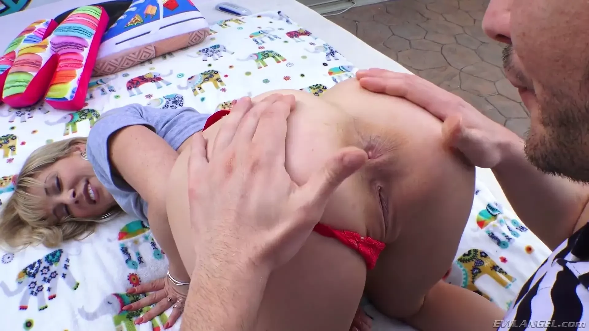 Wild Gaping & Ass