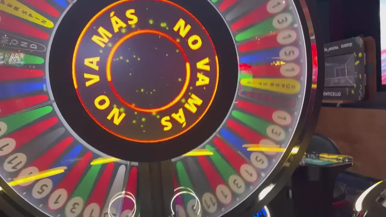 Fui Al Casino Y Me Gane Un Culion Con La Chilena - Noahpells Y Felina