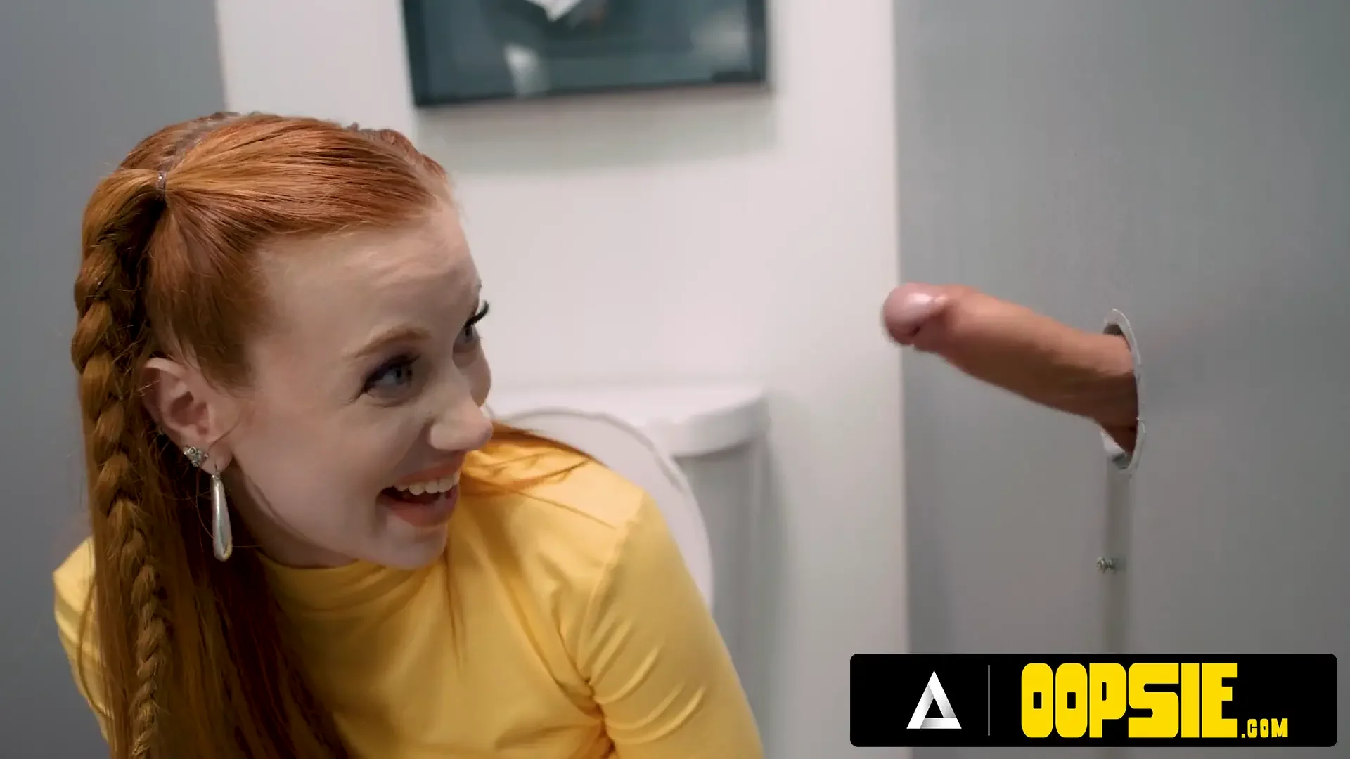 Trans Janie Blade & Kasey Kei Fuck Madison Morgan Through Glory Holes