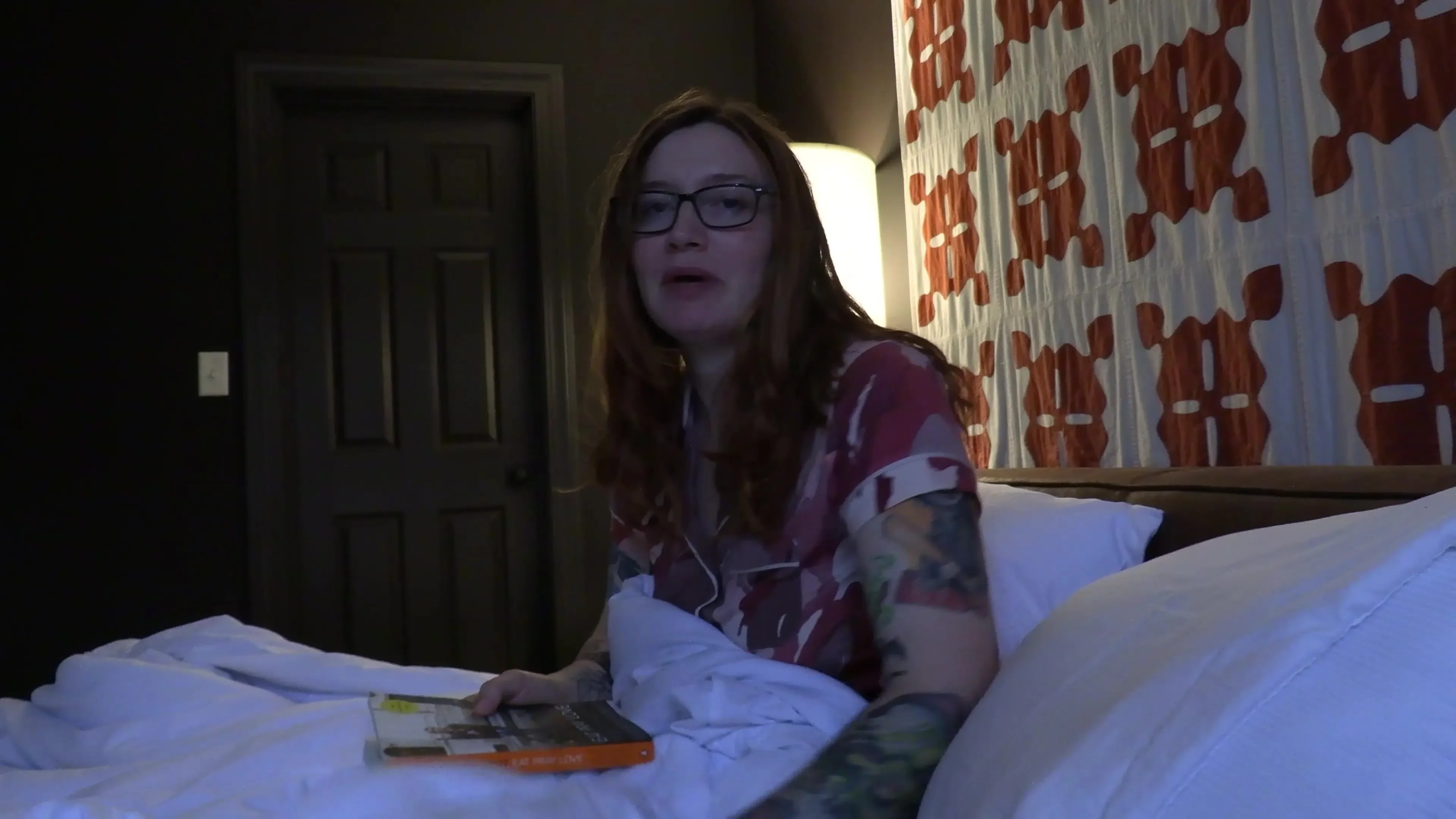 A warm night in bed with mommy