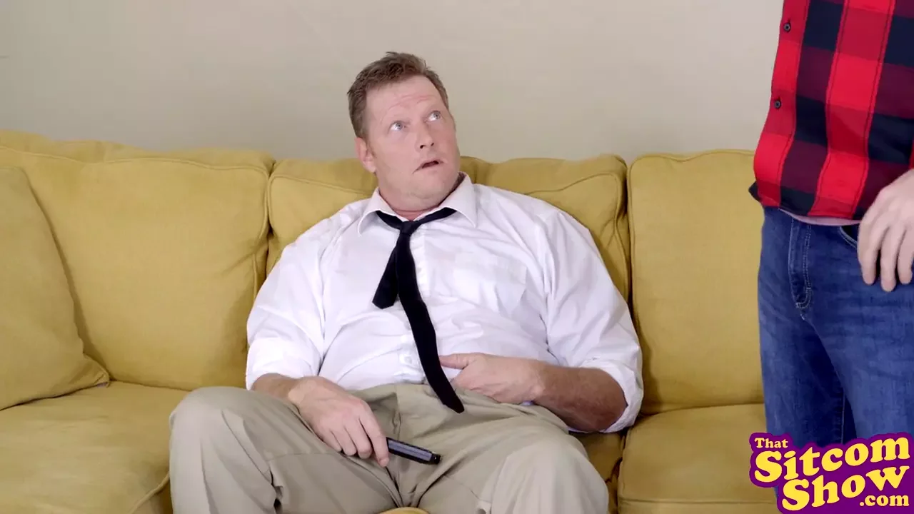 Married with Issues- Helping the Homeless, Bud gets Laid (and Robbed!) S3:3