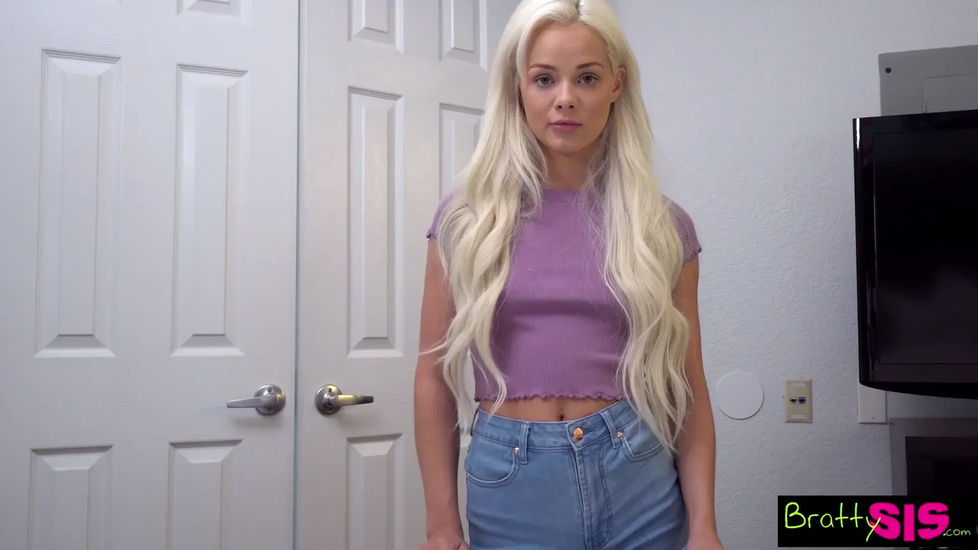 Blonde Trades Quickie for Stepbrother's Funds