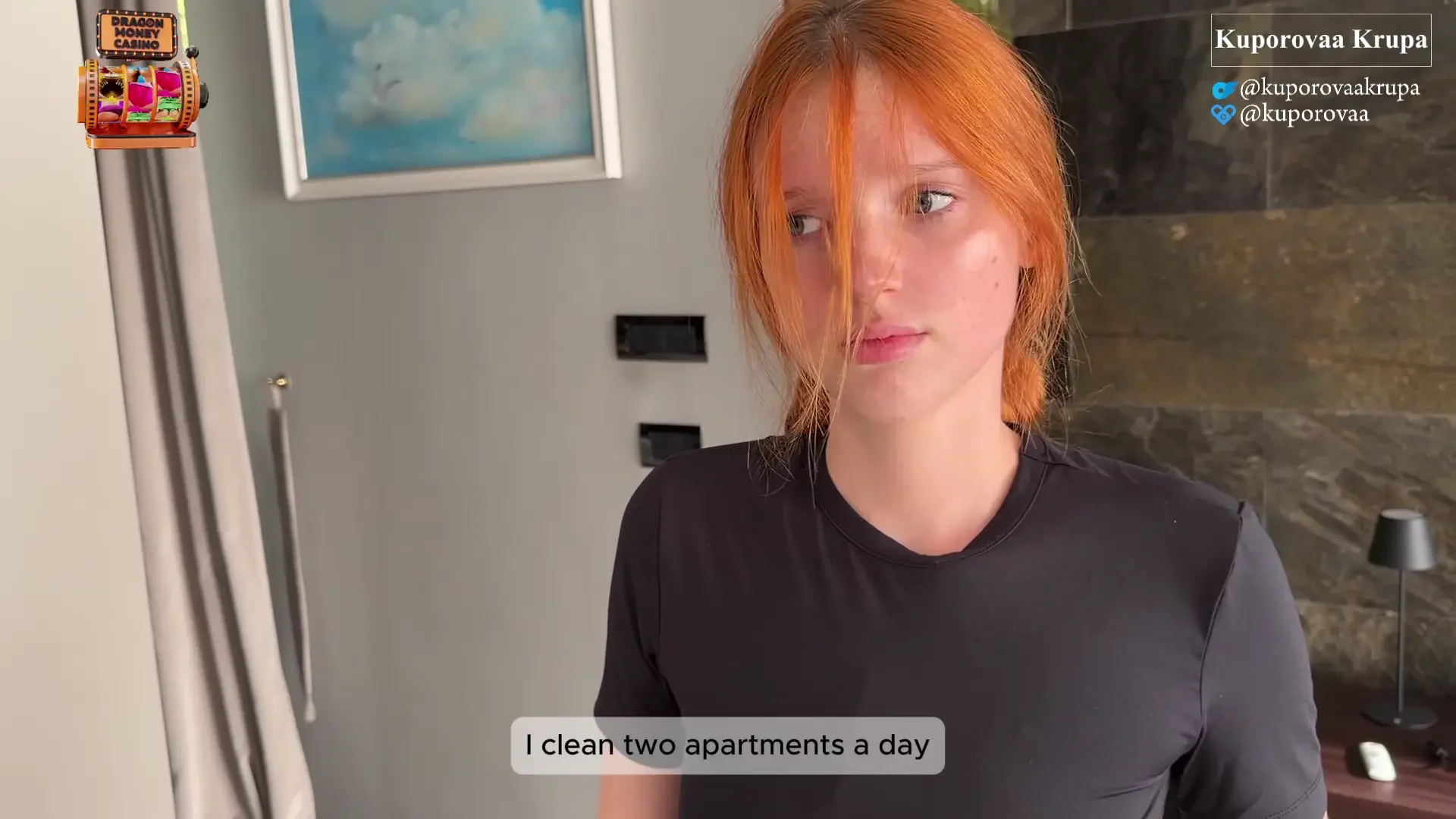Student cleaner shows her breasts for extra cash behind the wife's back